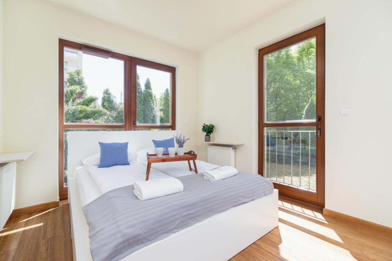 Apartment Wonderful Garden By Renters Krakau